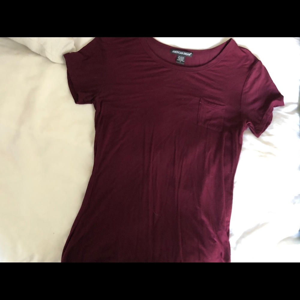 soft maroon tee